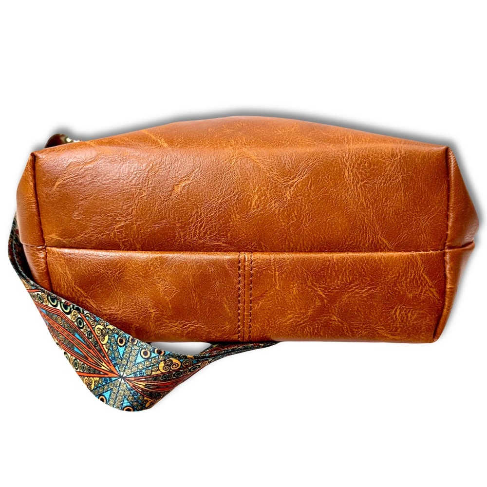 NEW Boho Brown Everyday Casual Crossbody with Art Deco-Inspired Rich Strap | NWT - Picture 5 of 8